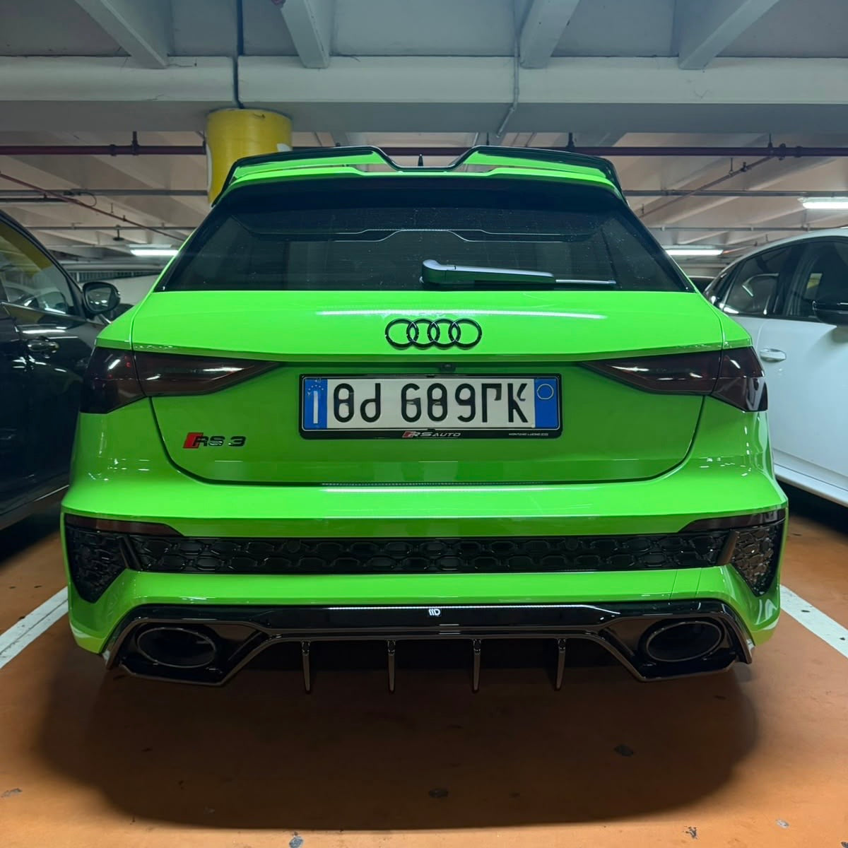 DIFFUSORE POSTERIORE AUDI RS3 8Y 2020-2024