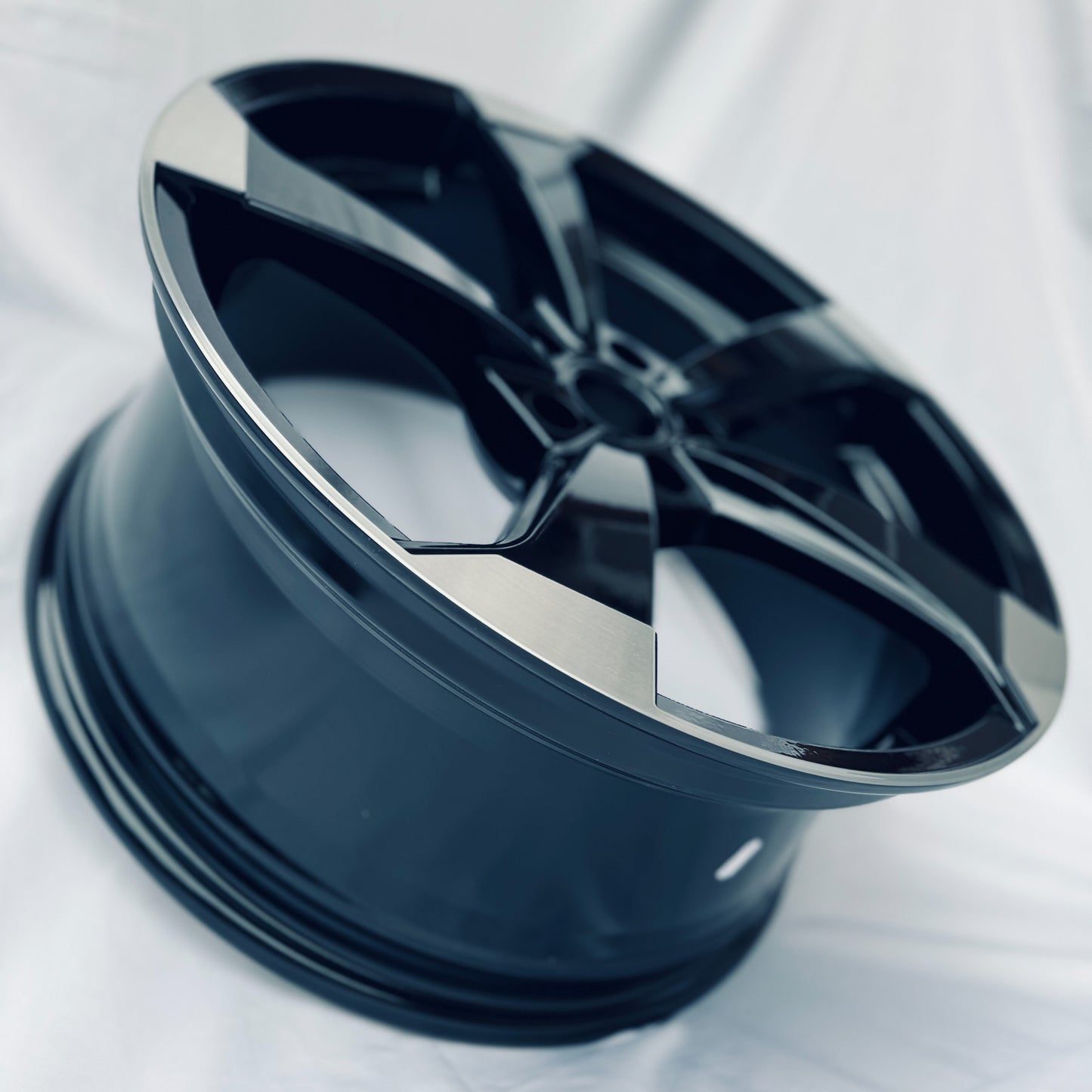 CERCHI RS3 18"