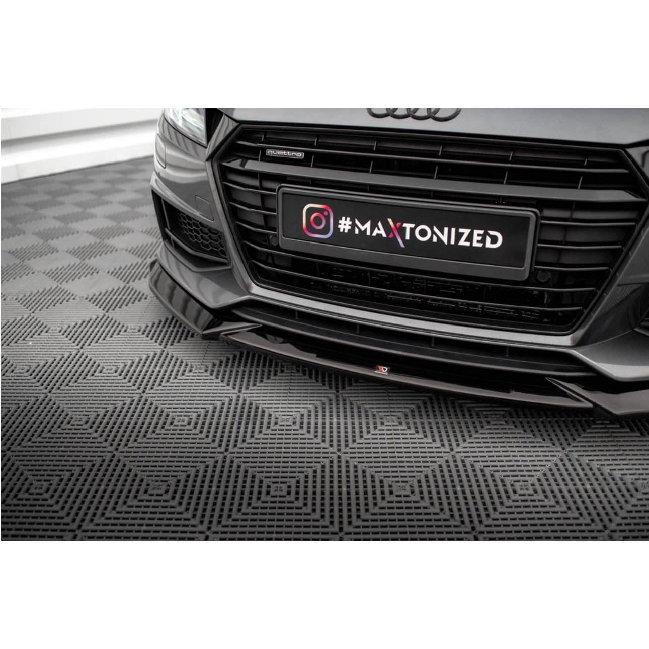 LAMA PARAURTI ANTERIORE V.1 AUDI TTS / S-LINE 8S