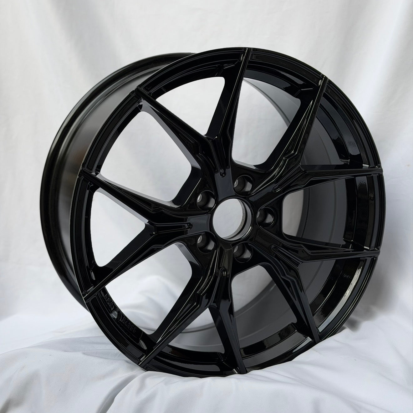 CERCHI KT19 BLACK 18" ET45 BMW