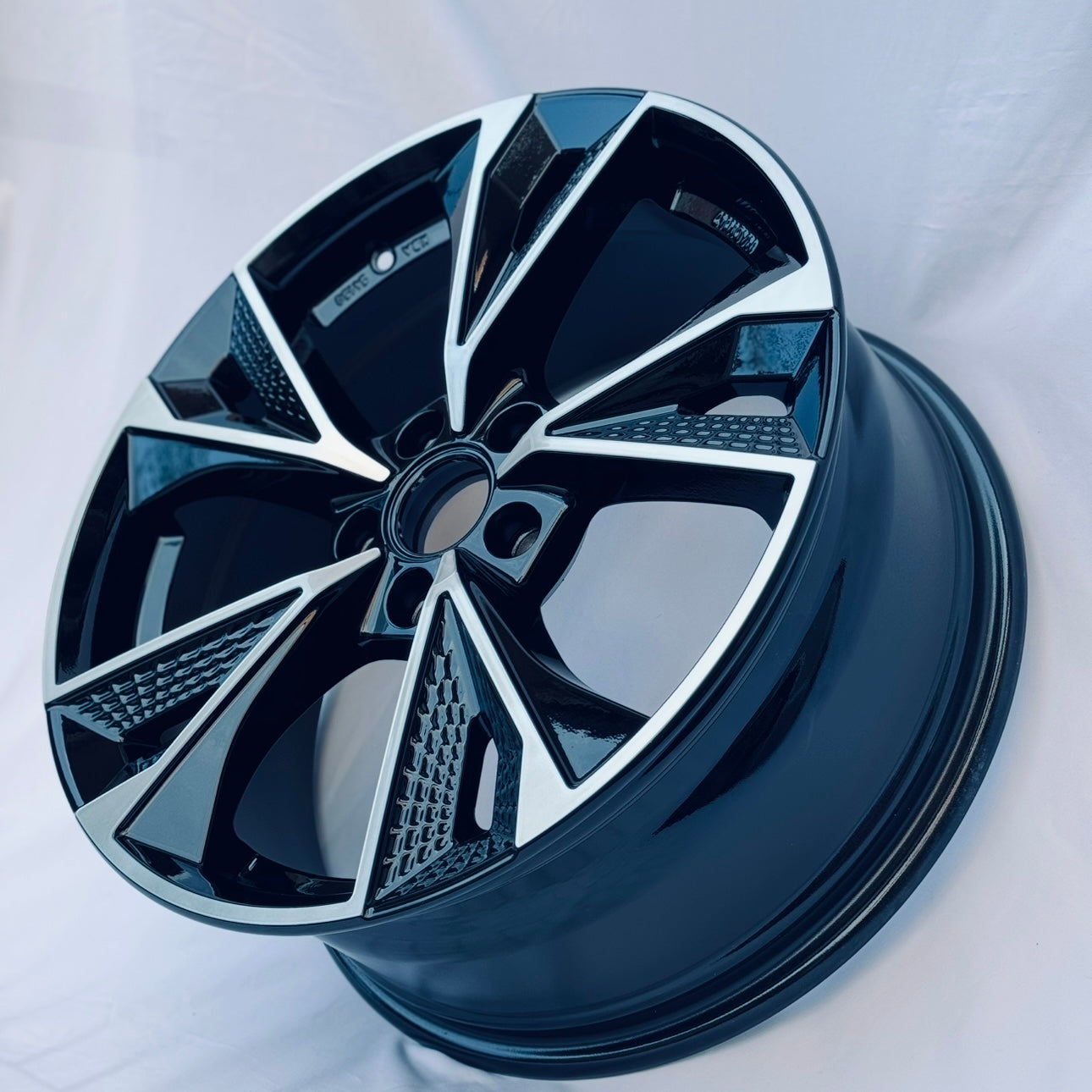 CERCHI RS7 17" NERI E DIAMANTATI A1/POLO