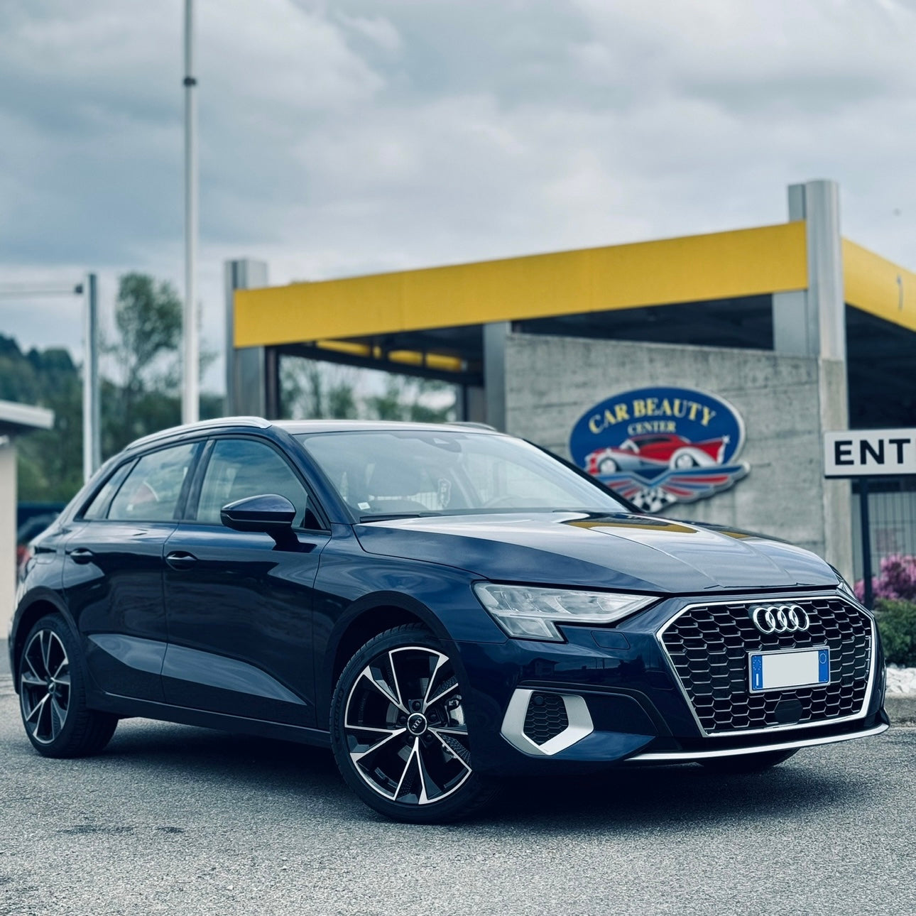 CERCHI RS7 18" NERI E DIAMANTATI