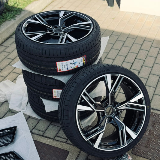 CERCHI RSC 18" NERI E DIAMANTATI MERCEDES