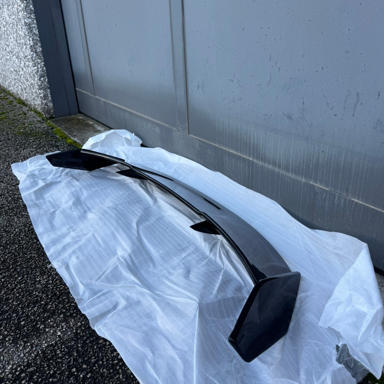 SPOILER BAULE BMW SERIE 1 F40 2019-2024