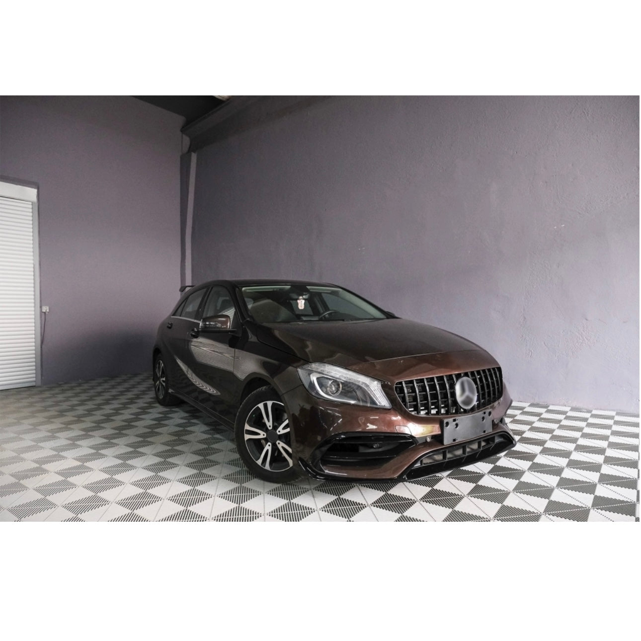 KIT PARAURTI ANTERIORE CLASSE A W176 2012-2018 LOOK A45 FACELIFT