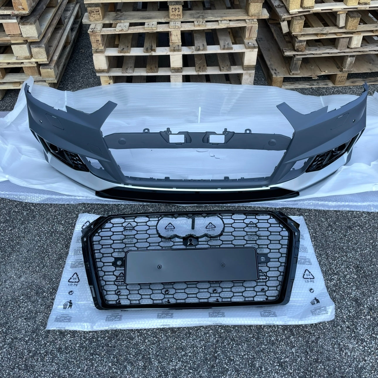 PARAURTI A4 B9 2016-2019 TIPO RS4 V2