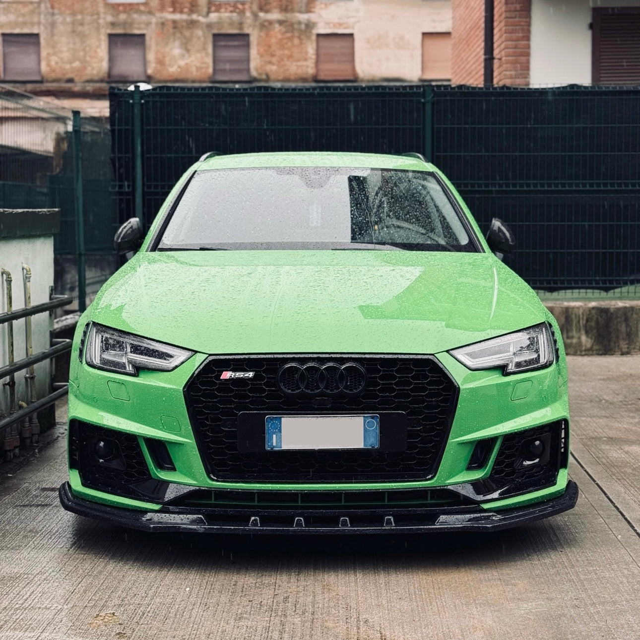 PARAURTI A4 B9 2016-2019 TIPO RS4 V2