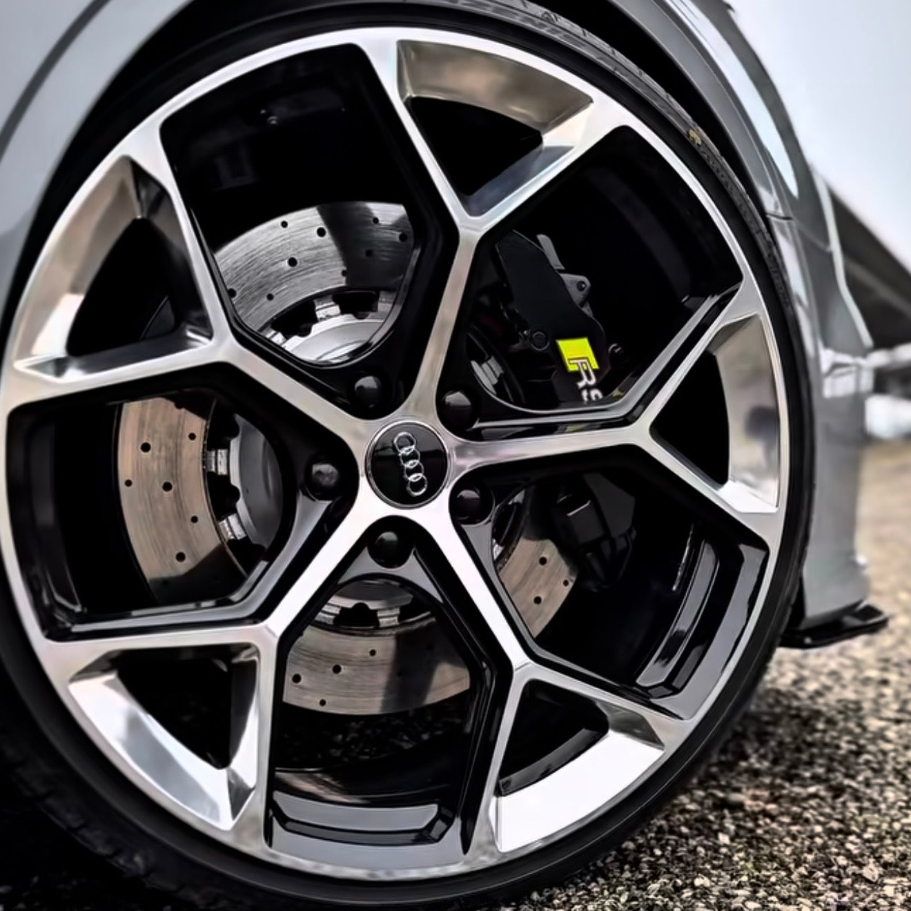 CERCHI NEW RS6 BLACK/DIAMOND 19" ET40 AUDI