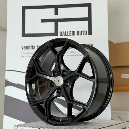 CERCHI NEW RS6 18" NERI LUCIDI ET30