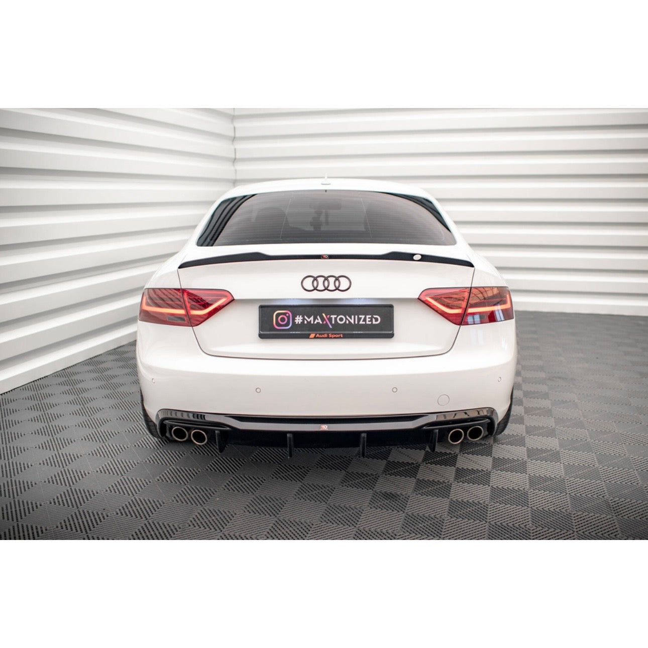 DIFFUSORE POSTERIORE AUDI A5 B8 2011-2016 USCITA 2X2