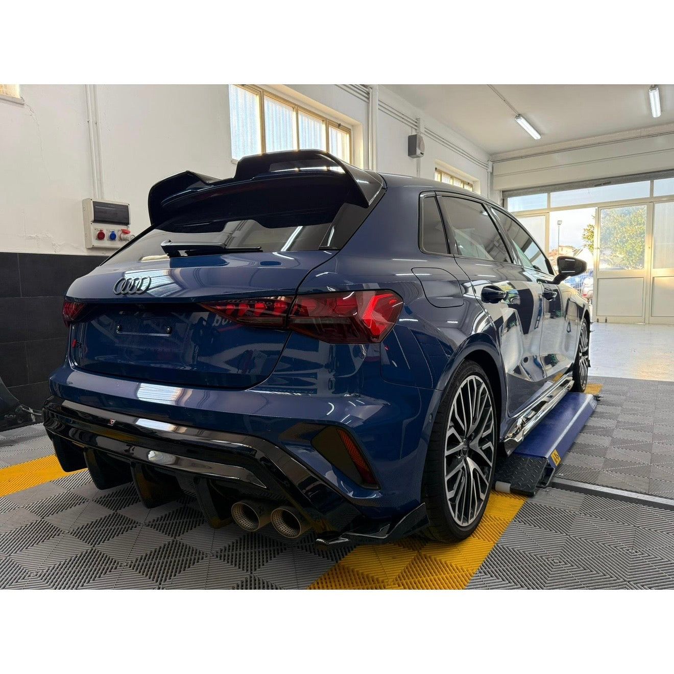 SPOILER TETTO AUDI A3 / S3 / RS3 8Y 2020-2025